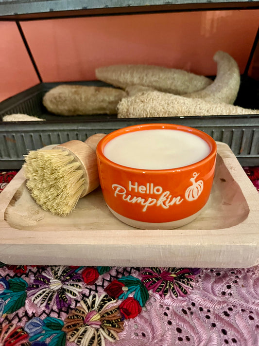 Hello pumpkin-orange dish 6oz with Brush