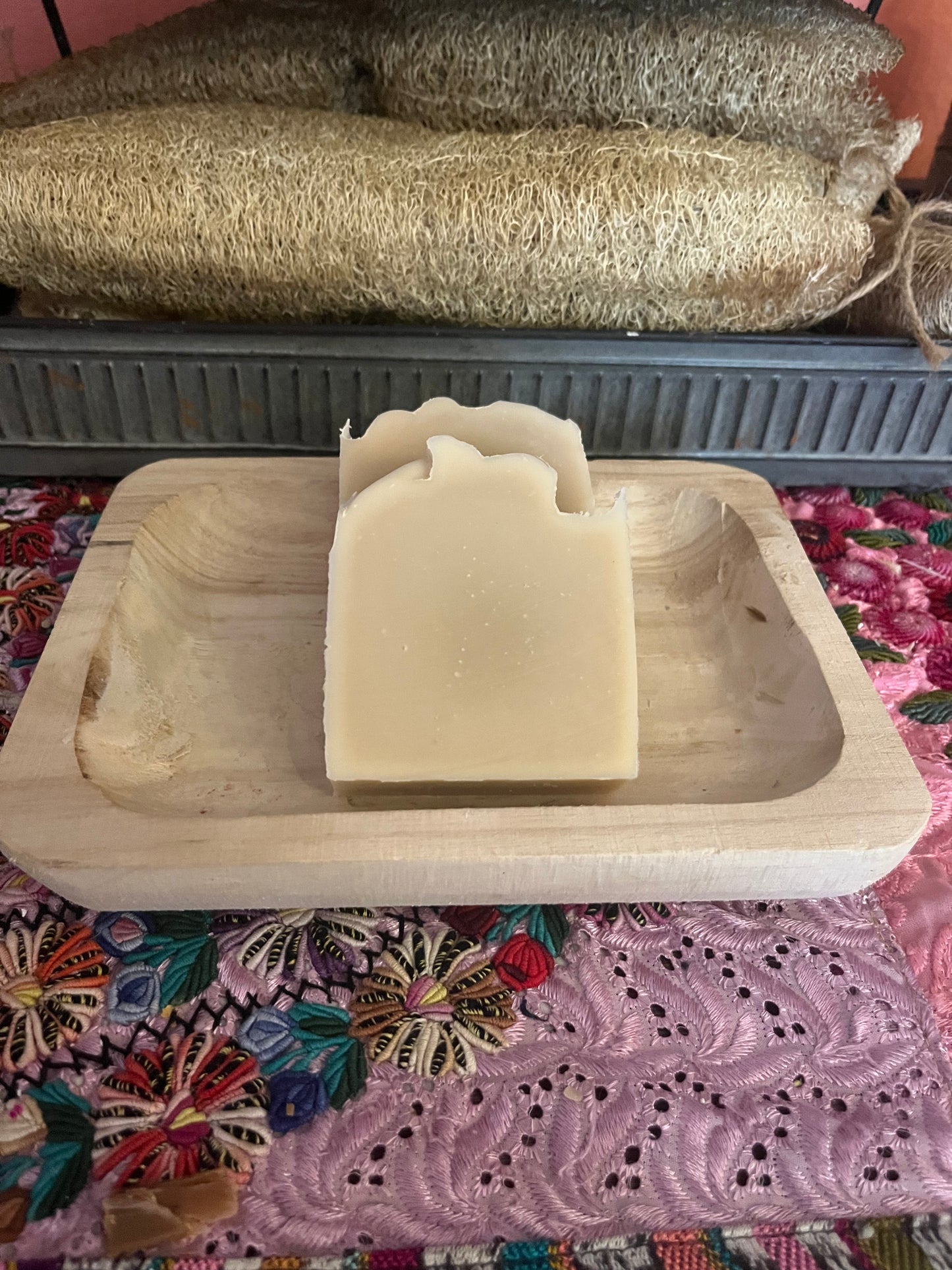 Loofah-Lyptus body soap